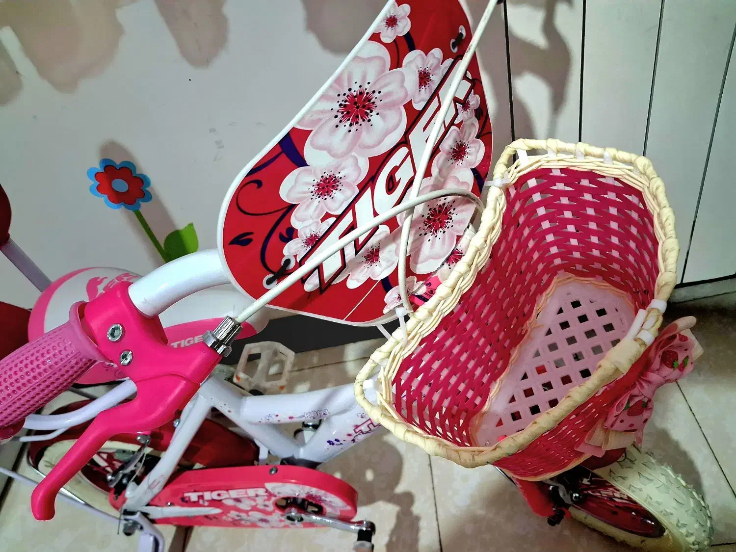 دوچرخه ۱۲ دخترانه ۲عدد|دوچرخه، اسکیت، اسکوتر|پردیس, فاز ۳|دیوار