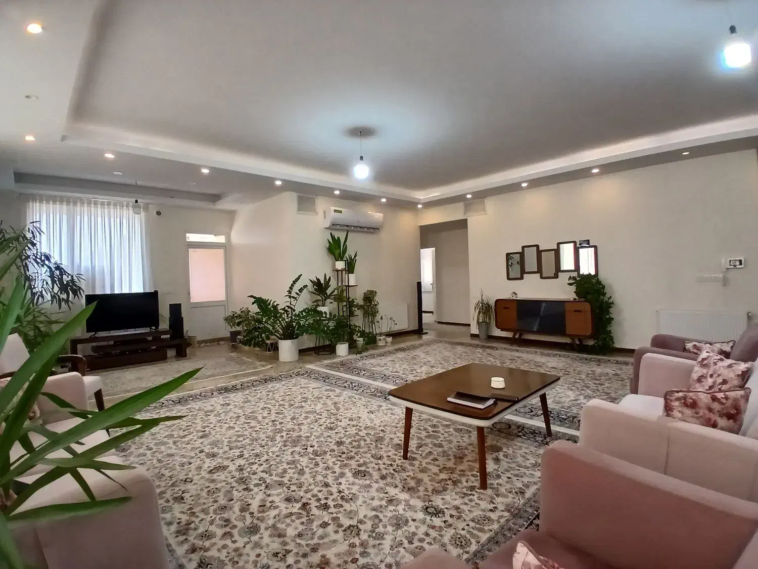 ۱۵۰ متری ۳خواب / تک واحدی / ۳ طرف نورگیر / فازصفر|اجارهٔ آپارتمان|پرند, فاز ۰|دیوار