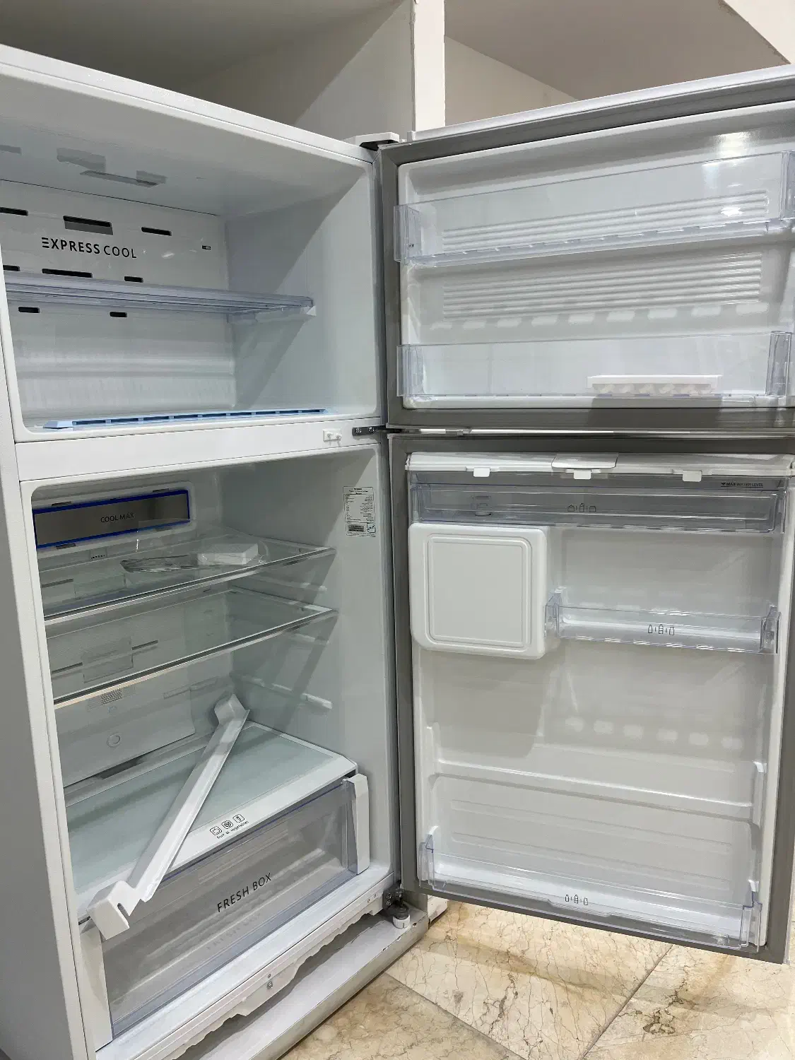 یخچال فریزر و ساید بای ساید به علت تغییر دکور|یخچال و فریزر|دماوند, گیلاوند|دیوار