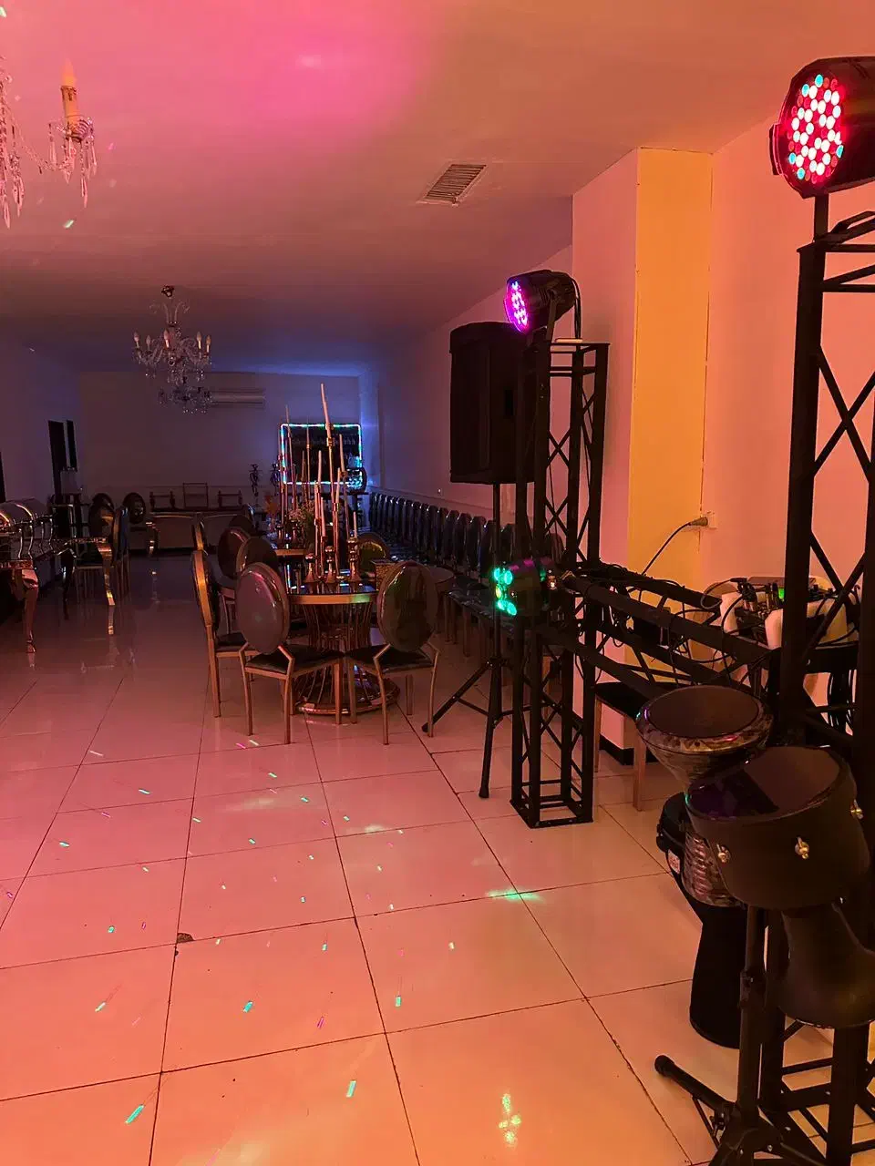 سالن برای بعد تالار|خدمات پذیرایی، مراسم|تهران, سعادتآباد|دیوار