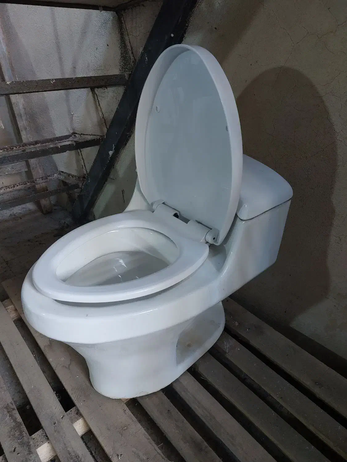 توالت فرهنگی دسته دوم|لوازم سرویس بهداشتی|رشت, دیلمان|دیوار