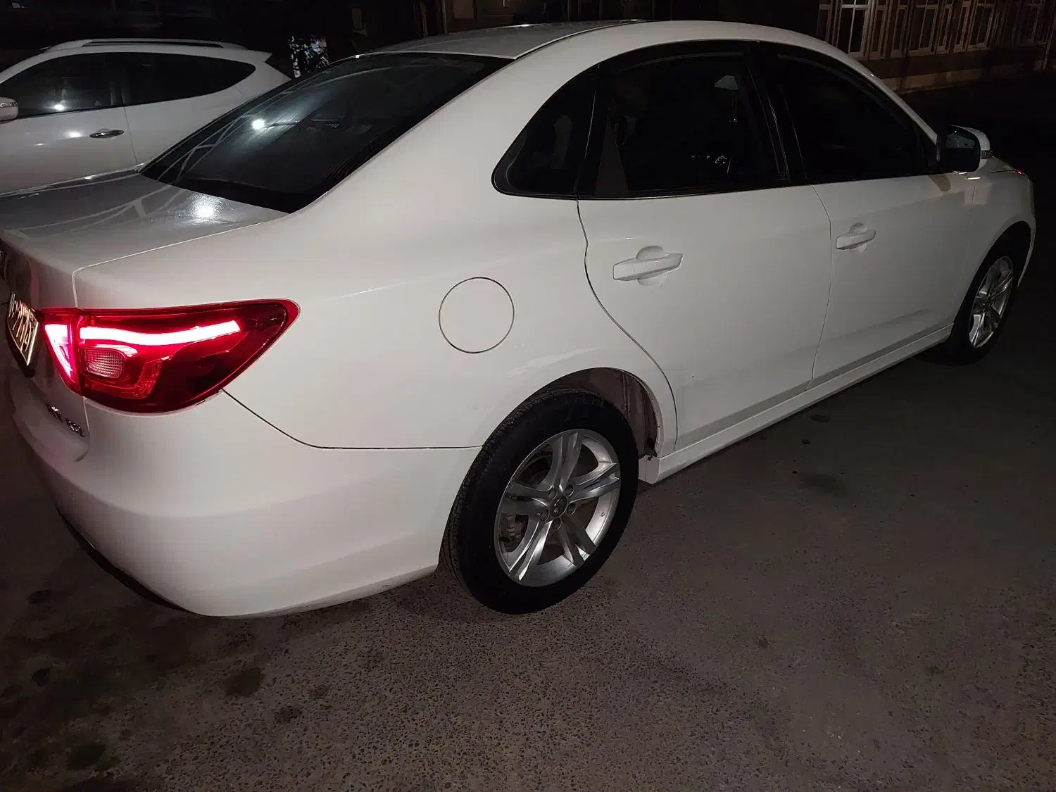 فائو بسترن بی سی B30|خودرو سواری و وانت|گرگان, |دیوار