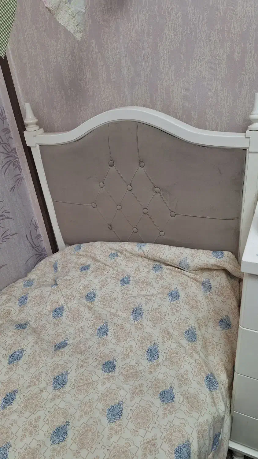 دو تخت نوجوان|تخت و سرویس خواب|تهران, خواجه نصیر طوسی|دیوار