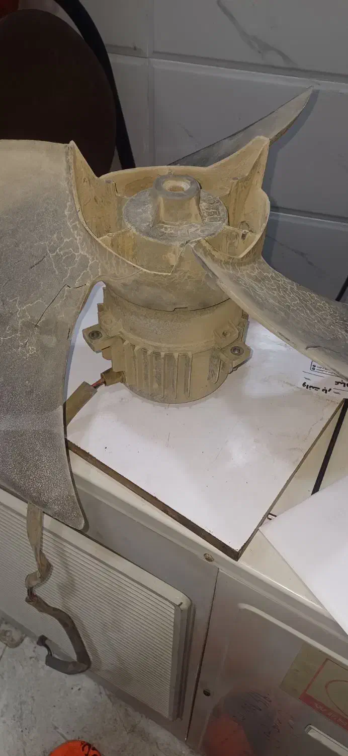 فن بیرون کولر اجنرال. دوتیکه. انواع فن|کولر گازی و فن‌کوئل|بندر ماهشهر, |دیوار