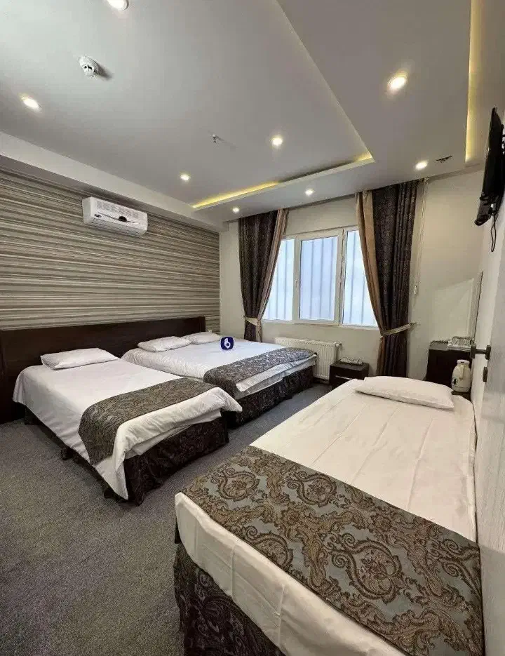 ویلایی سوئیت 1خوابه دربست ماهانه روزانه نزدیک حرم|اجارهٔ کوتاه‌مدت آپارتمان و سوئیت|مشهد, دانش|دیوار