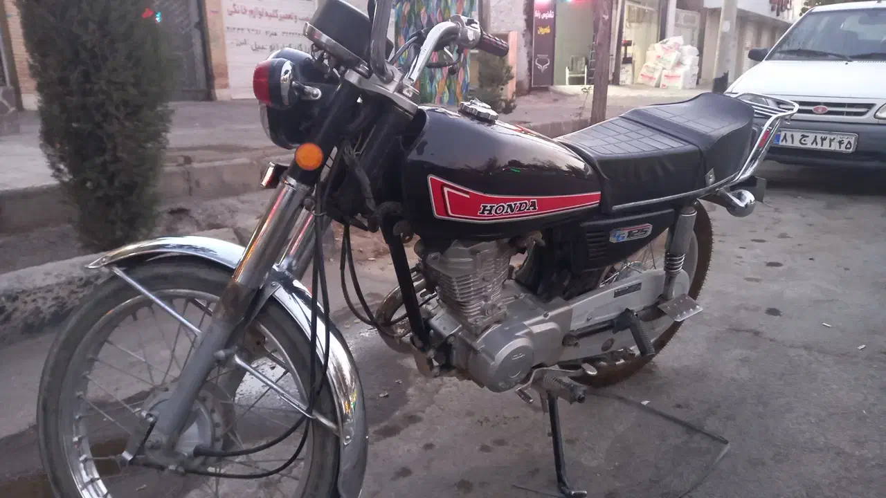 موتور۱۲۵ مدل ۹۴|موتورسیکلت|کرمان, |دیوار