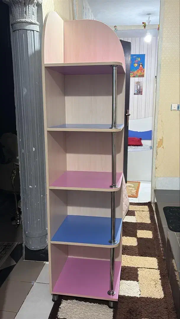 شلف۵طبقه ی عروسک،کتاب و غیره|بوفه، ویترین، کنسول|آبادان, |دیوار