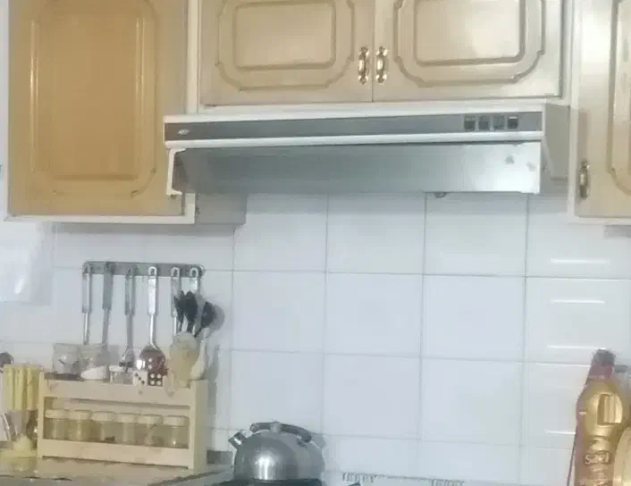 هود|هود|کازرون, |دیوار