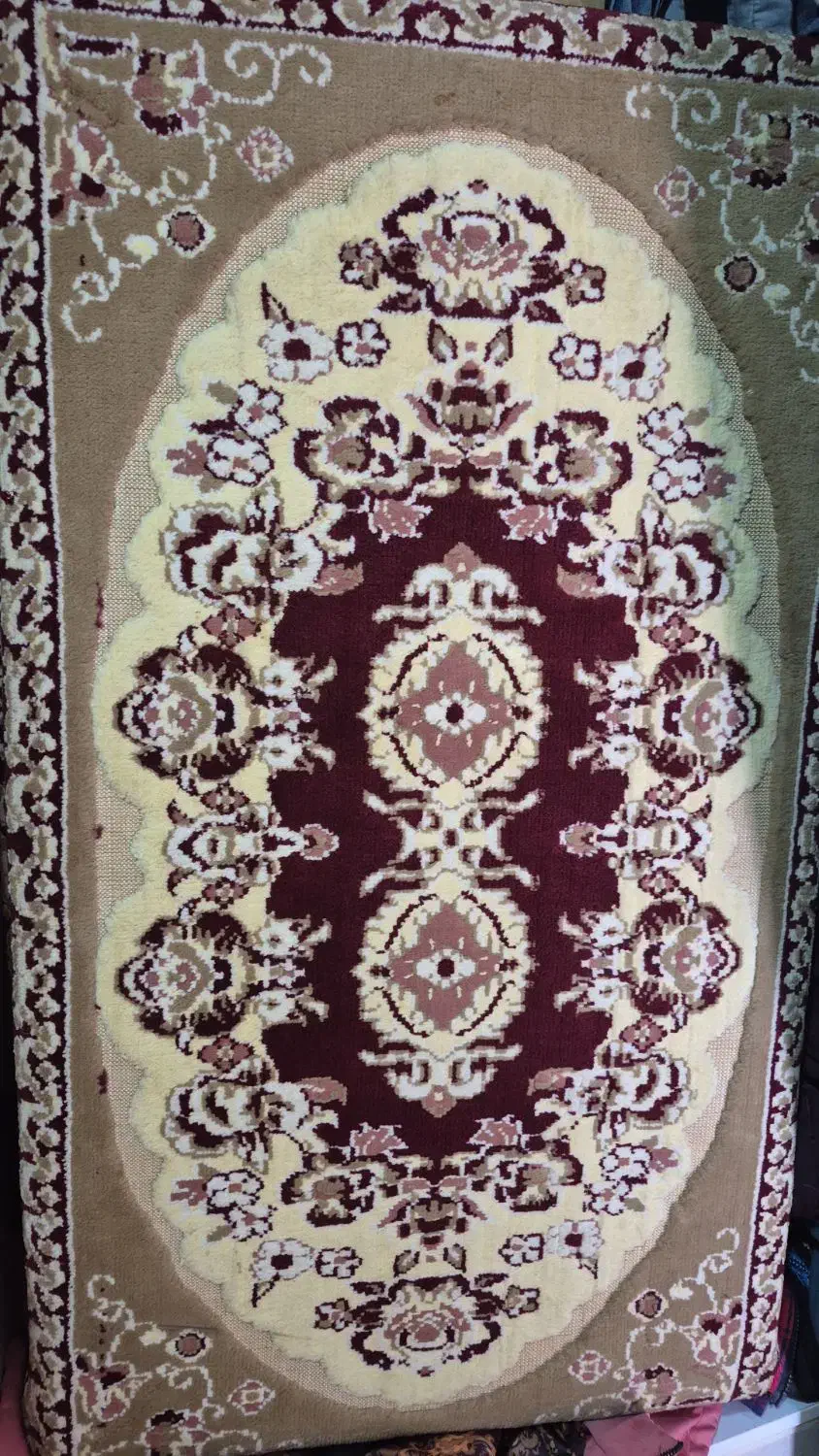 دو عدد پشتی|پشتی|اصفهان, امیرعرب|دیوار