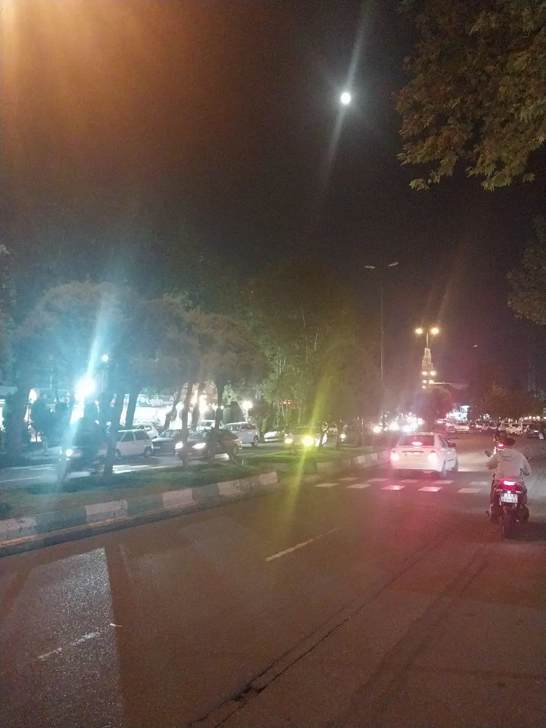 اجاره مغازه منظریه|اجارهٔ مغازه و غرفه|رشت, منظریه|دیوار