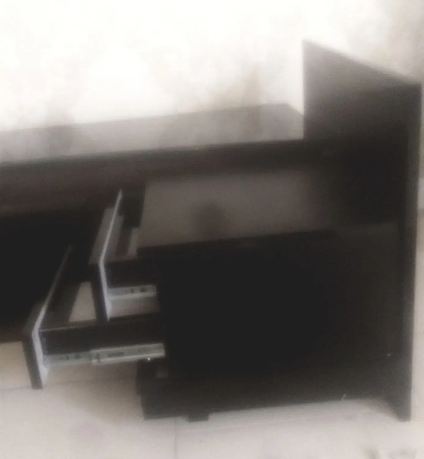 میزتلویزیون۳تیکه mdf باشیشه سکوریت پانچ شده|میز تلویزیون|محمدیه-قزوین, |دیوار