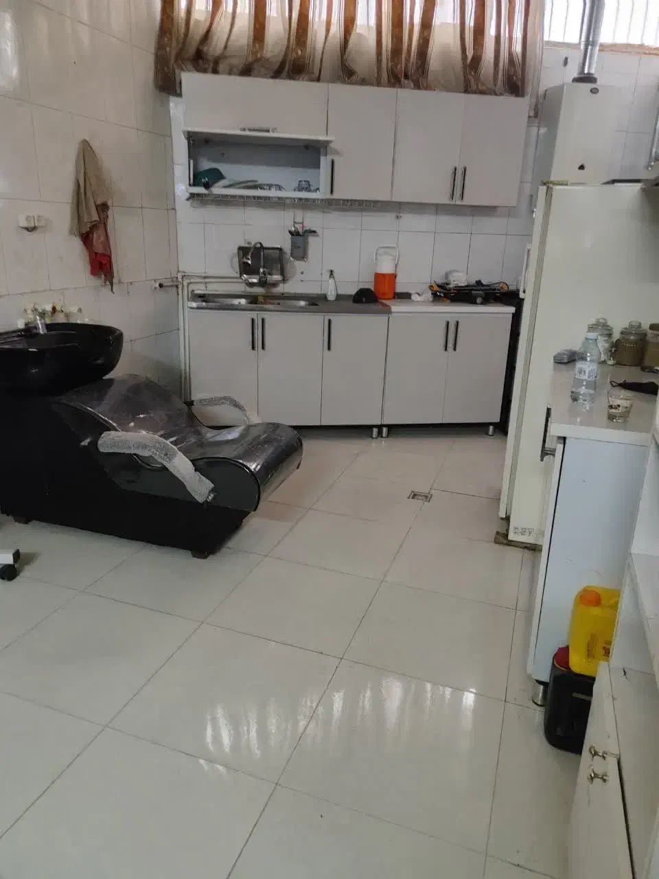 زیرزمین مسکونی دربست درب جدا|اجارهٔ خانه و ویلا|قم, هفت تیر|دیوار