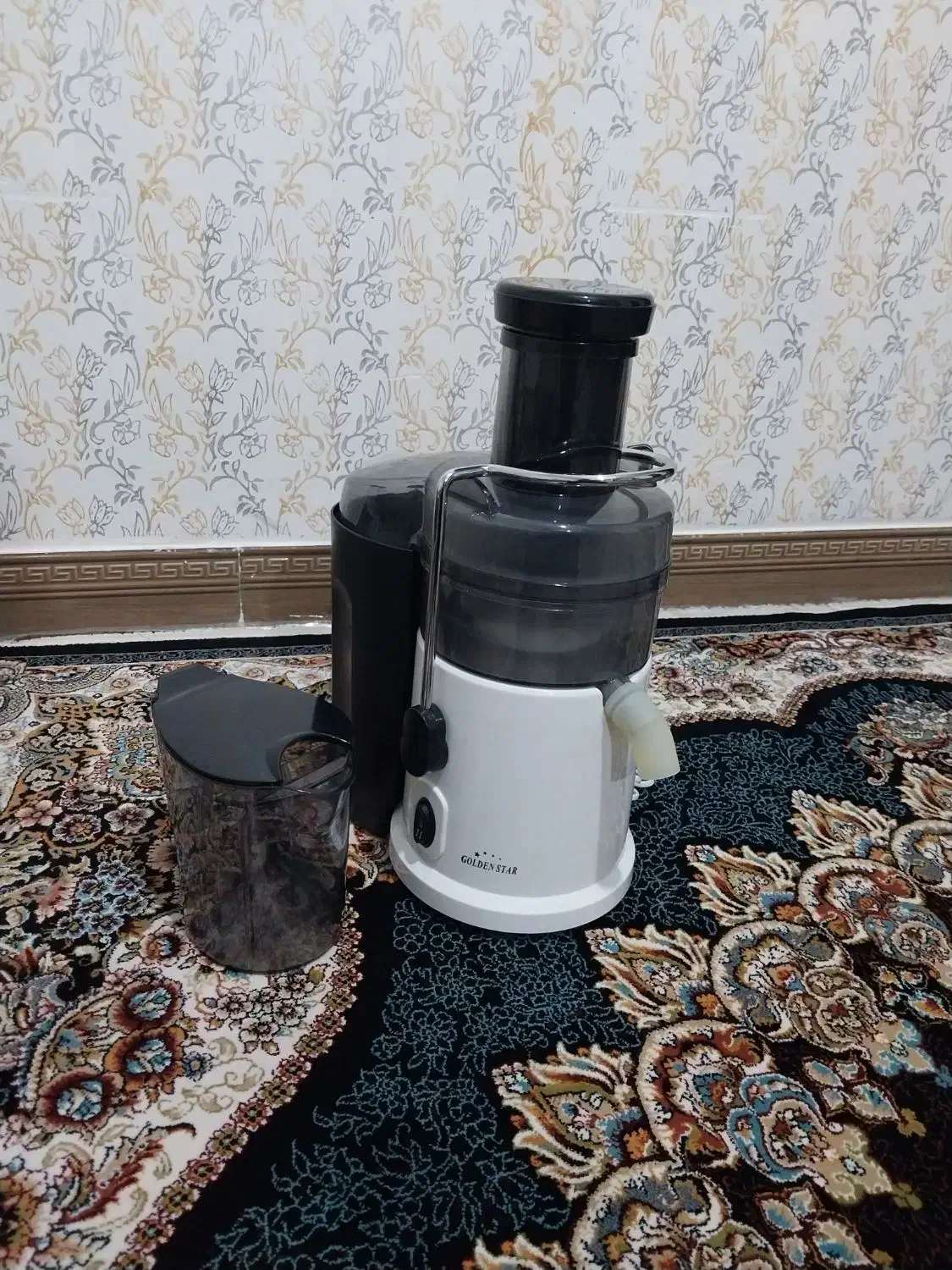 آبمیوه گیری گلدن استار|آبمیوه‌گیر و آب‌مرکبات‌گیر|سنندج, |دیوار