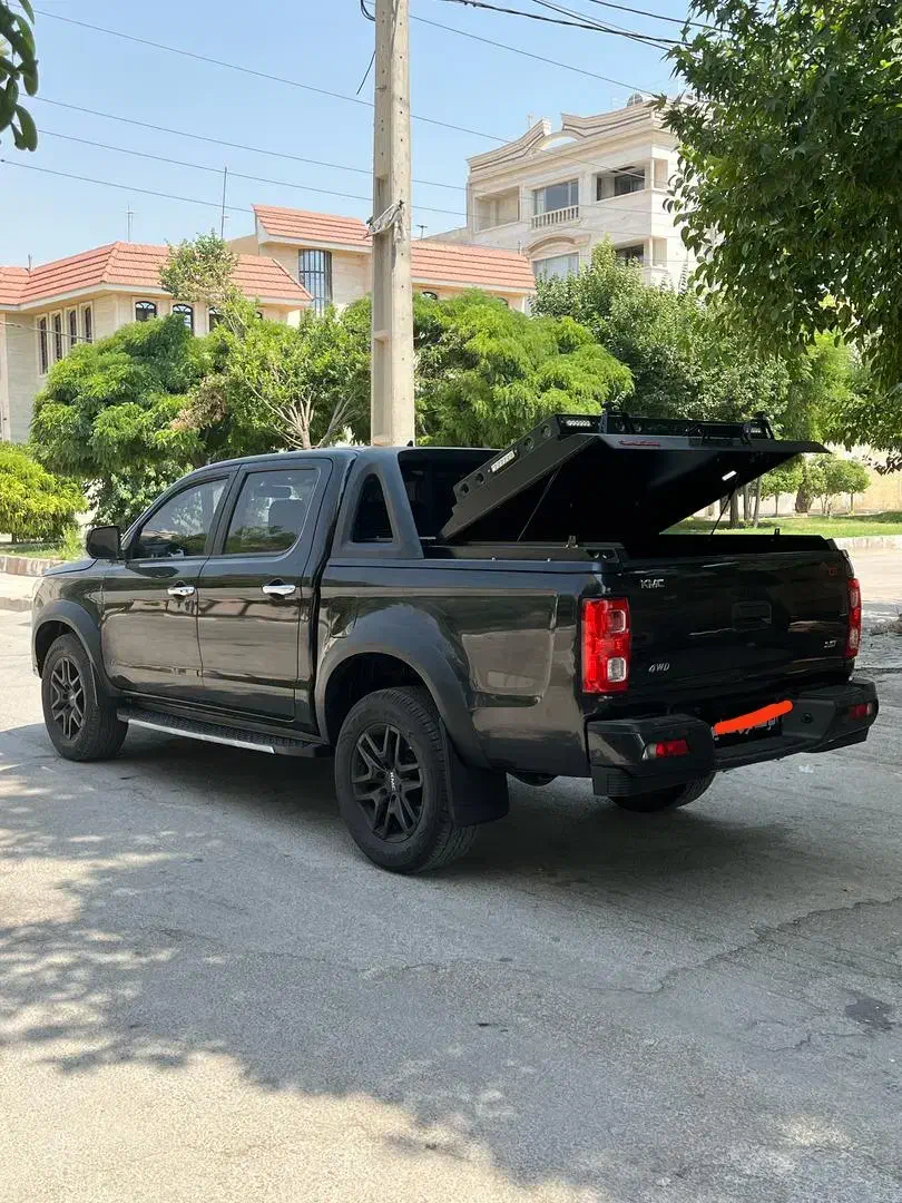 کی ام سی t8مدل 401با 120میلبون وسایل اضاف|خودرو سواری و وانت|شیراز, دروازه قران|دیوار