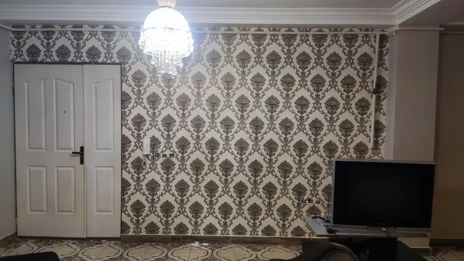 نصب کاغذدیواری، پوستر، ترمووال و ماربل شیت|خدمات پیشه و مهارت|گرگان, |دیوار