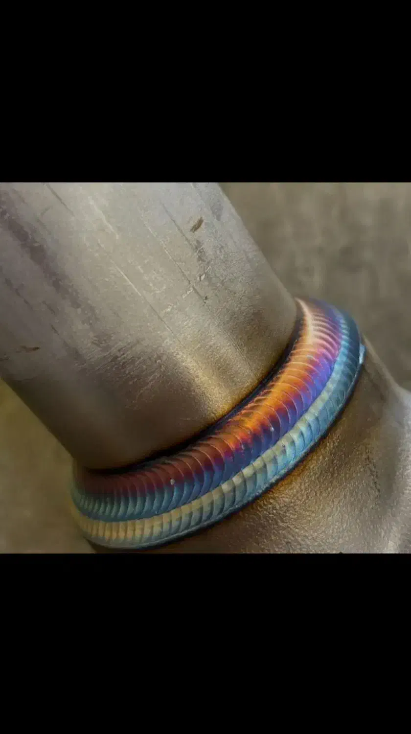 جوشکار جوشکاری برشکاری و نبشی کشی|خدمات پیشه و مهارت|کرمان, |دیوار