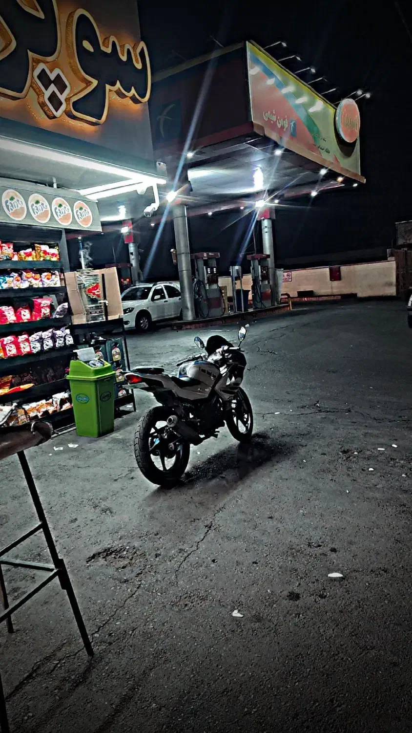 کثیر مگلی هیوسانگ هندا موتور|موتورسیکلت|فردیس, سرحد آباد|دیوار