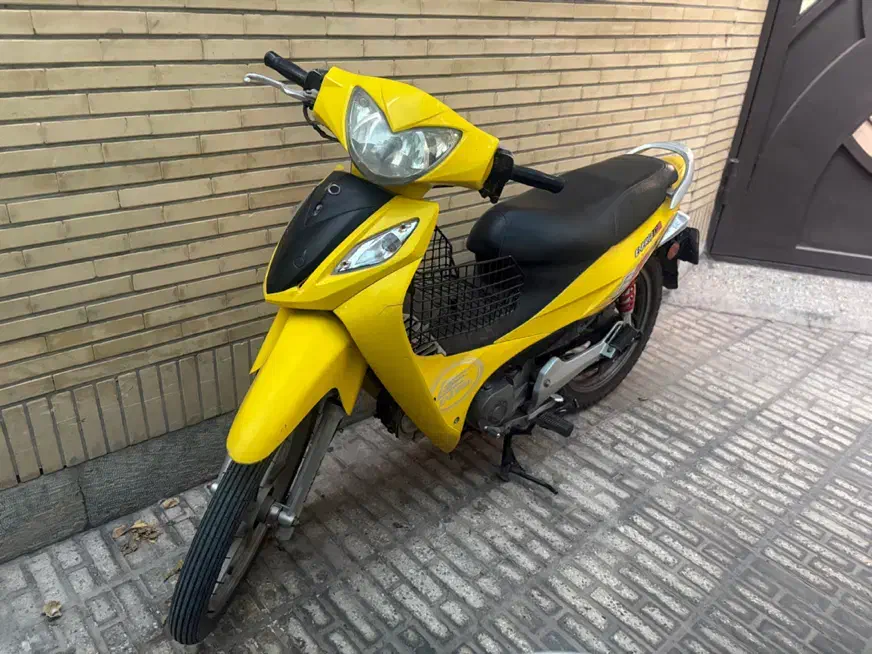 موتور انرژی بی کلاچ - تیپ ST125 خانگی تمیز|موتورسیکلت|اصفهان, وحید|دیوار