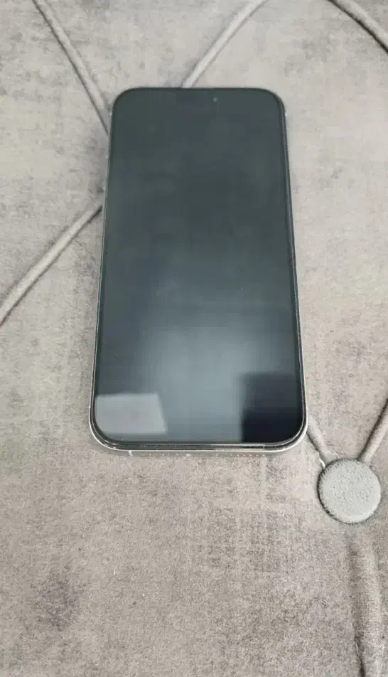 ایفون ۱۶ پرومکس ۲۵۶ فیک|موبایل|بروجن, |دیوار