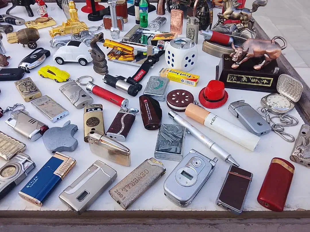 ۲۲۰ عدد فندک کلکیسونی|کلکسیون و سرگرمی|سیرجان, |دیوار