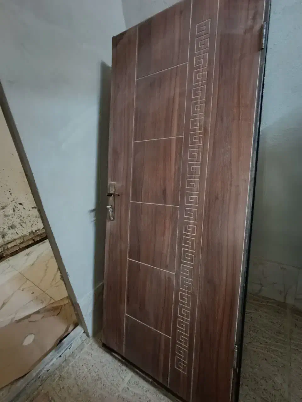 در چوبی|مصالح و تجهیزات ساختمان|قروه, |دیوار