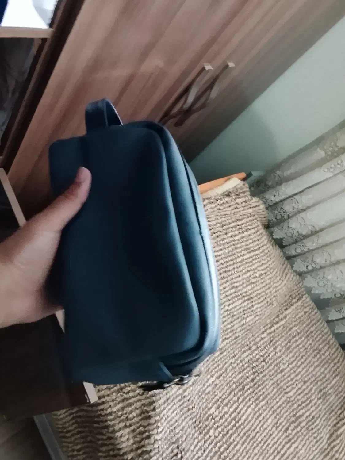 دو عدد کیف|کیف، کفش، کمربند|تبریز, |دیوار