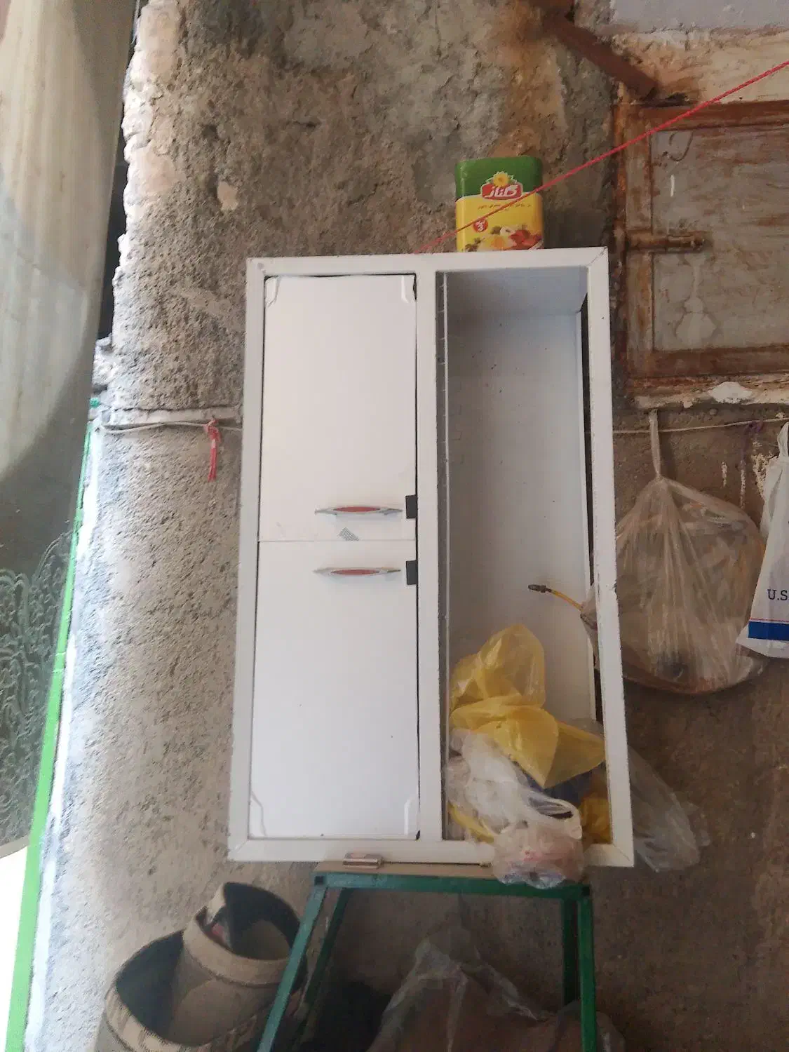 ابچکان|آبچکان و نظمدهنده ظروف|کرمانشاه, |دیوار