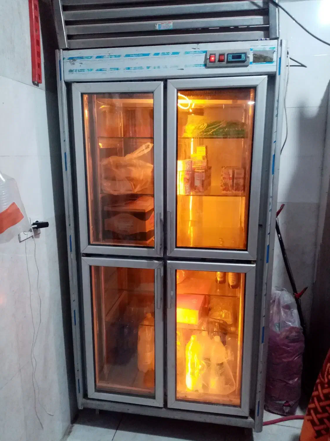 یخچال فروشگاه های چهار درب پشت شیشه|فروشگاه و مغازه|بومهن, |دیوار