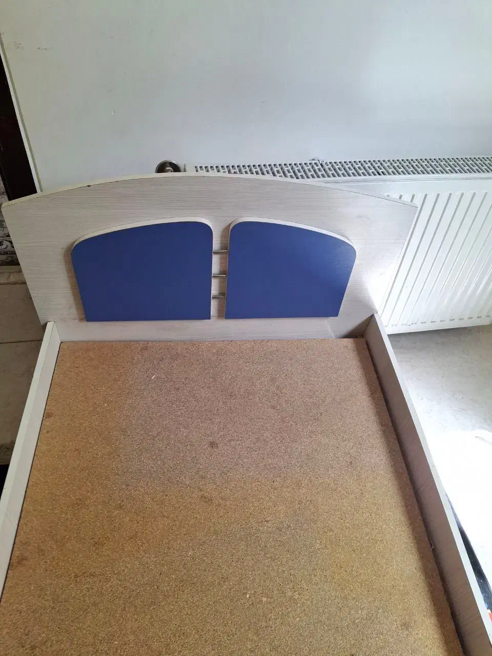 تخت خواب نوجوان|تخت و سرویس خواب|نجفآباد, سعدی|دیوار