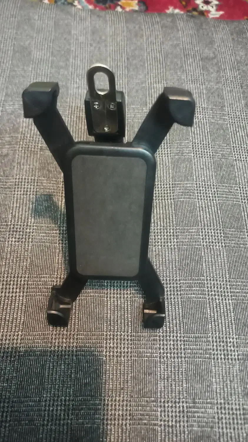 پایه نگهدارنده گوشی برای موتور|لوازم جانبی موبایل و تبلت|قم, زاد|دیوار