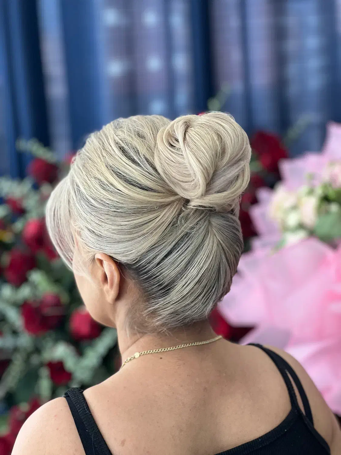 مدل شینیون با پرداخت هزینه|خدمات آرایشگری و زیبایی|ساری, |دیوار