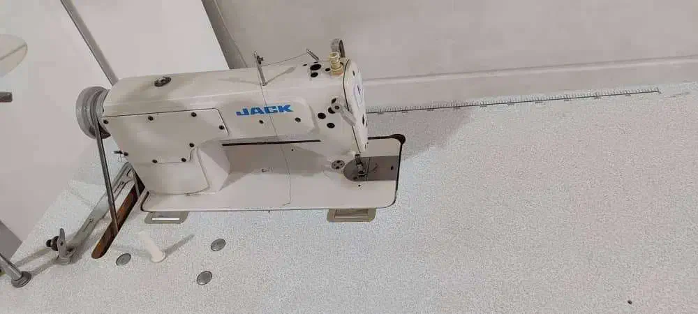 چرخ صنعتی راسته دوز جک دینام دار|چرخ خیاطی و ریسندگی|مهاباد (آذربایجان غربی), |دیوار