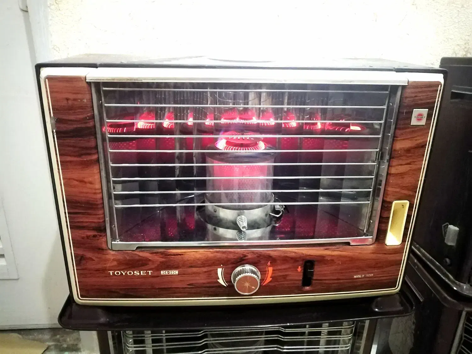 بخاری تیوست نفتی ژاپنی(انواع بخاری ژاپنی نفتی)|بخاری، هیتر، شومینه|تهران, آرژانتین|دیوار