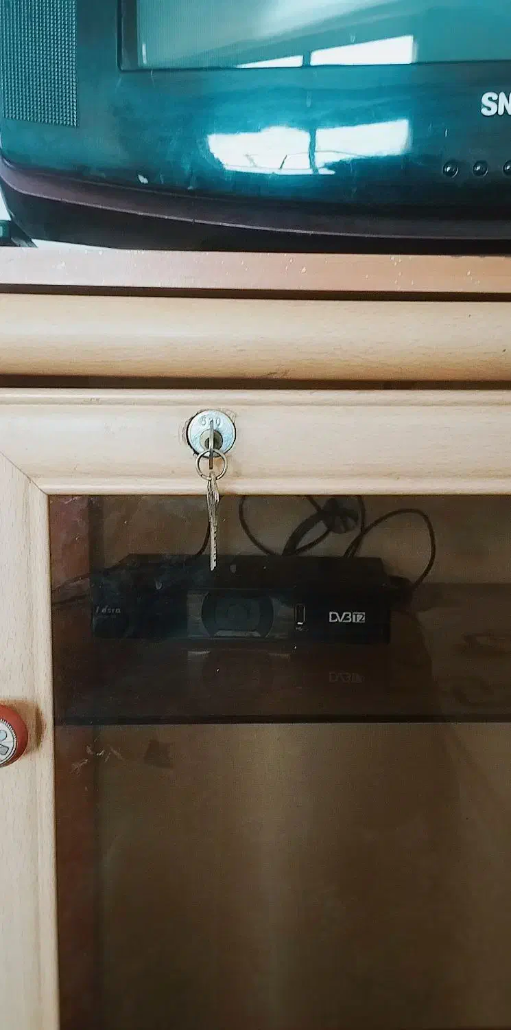 تلویزیون|تلویزیون و پروژکتور|قم, نوبهار|دیوار