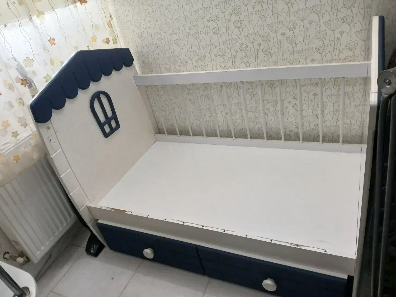 کمد و تخت کودک|تخت و سرویس خواب|قم, پردیسان|دیوار