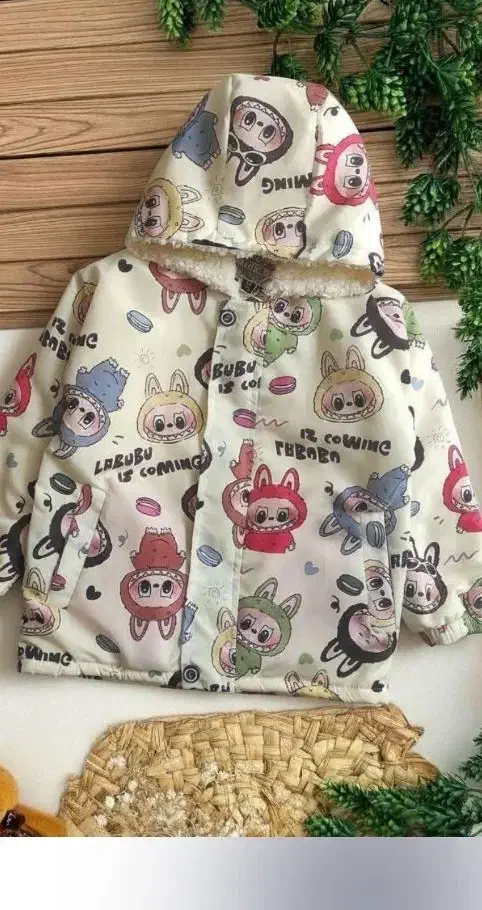 سویشرت دختر و پسر در پوشاکی اوشاقلار|کفش و لباس بچه|نقده, |دیوار