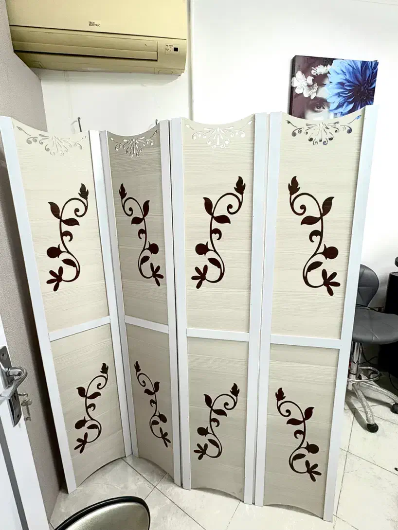 پارتیشن چوبی|آرایشگاه و سالنهای زیبایی|بیرجند, |دیوار