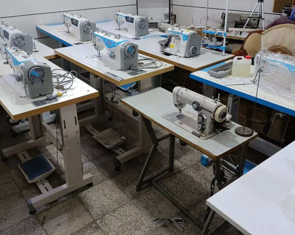 تعداد چرخ خیاطی جک و زوجی در حد کم کار|چرخ خیاطی و ریسندگی|بروجرد, |دیوار