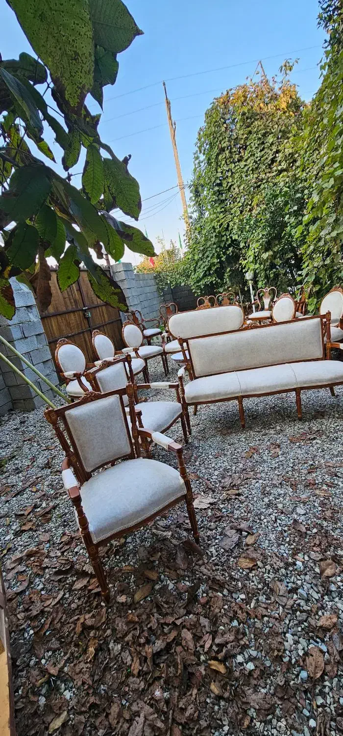 مبل زیبای نیو کلاسیک نصف قیمت|مبلمان خانگی و میز عسلی|محمودآباد, |دیوار