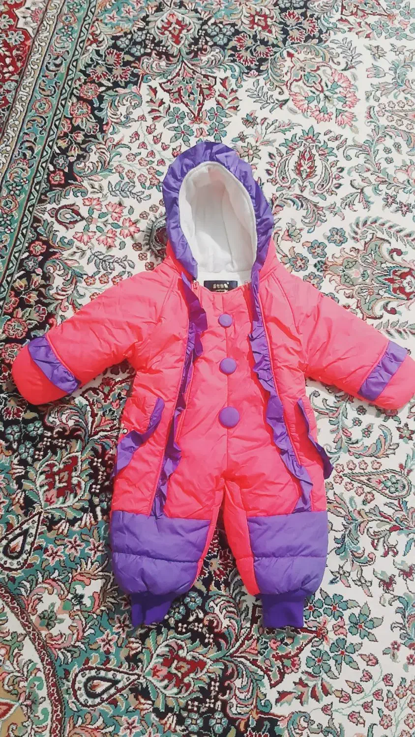 وسایل بچه|کالسکه و لوازم جانبی|قروه, |دیوار