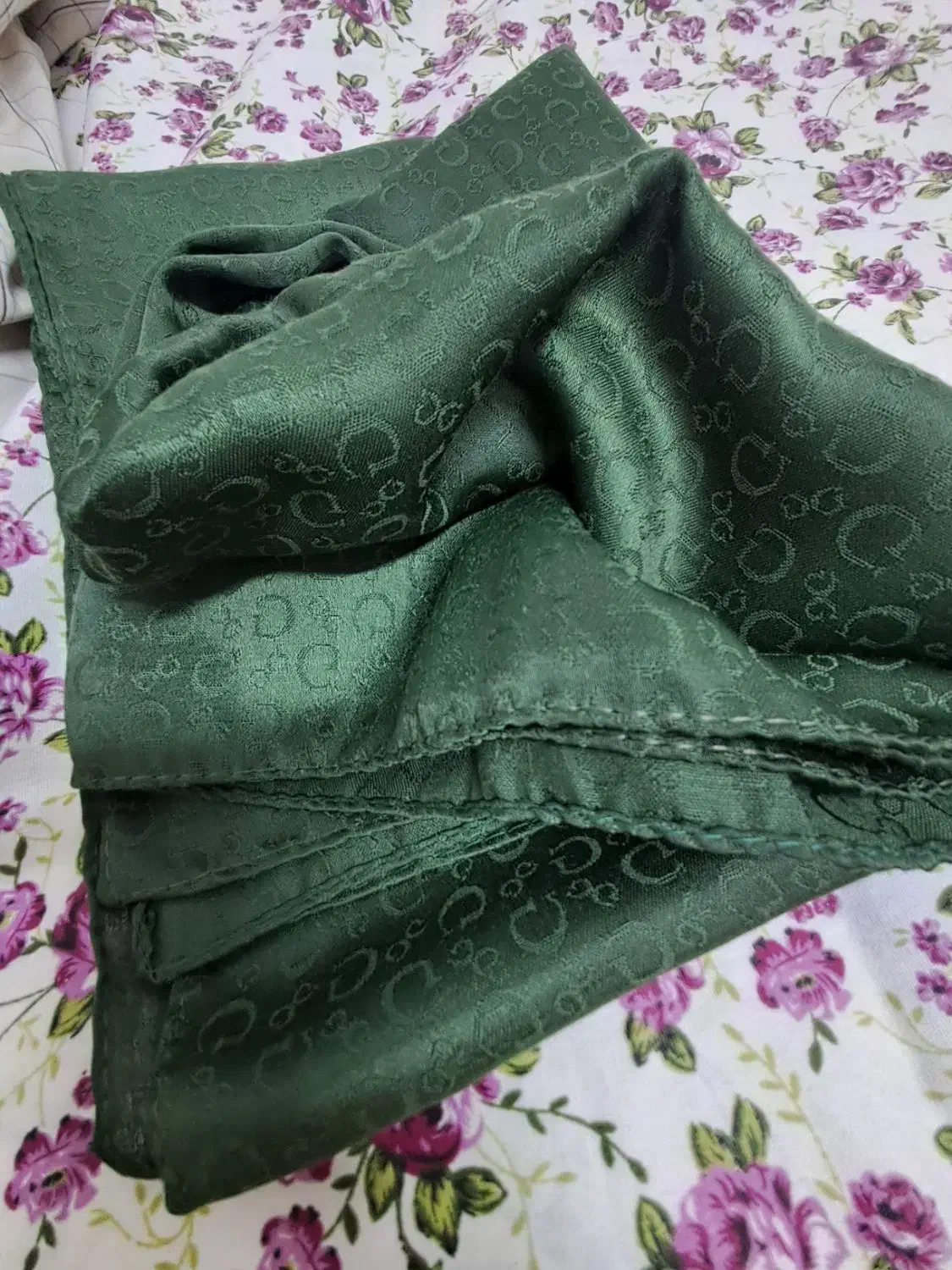 فروش روسری های دستدوز و ژاکارد|لباس|صومعهسرا, |دیوار