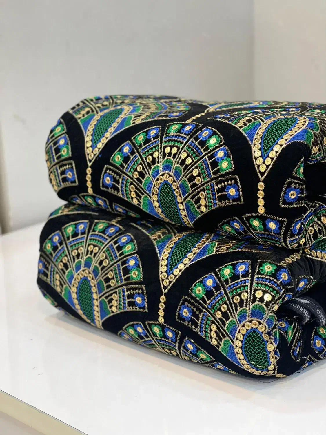 پارچه|لباس|ایلام, |دیوار