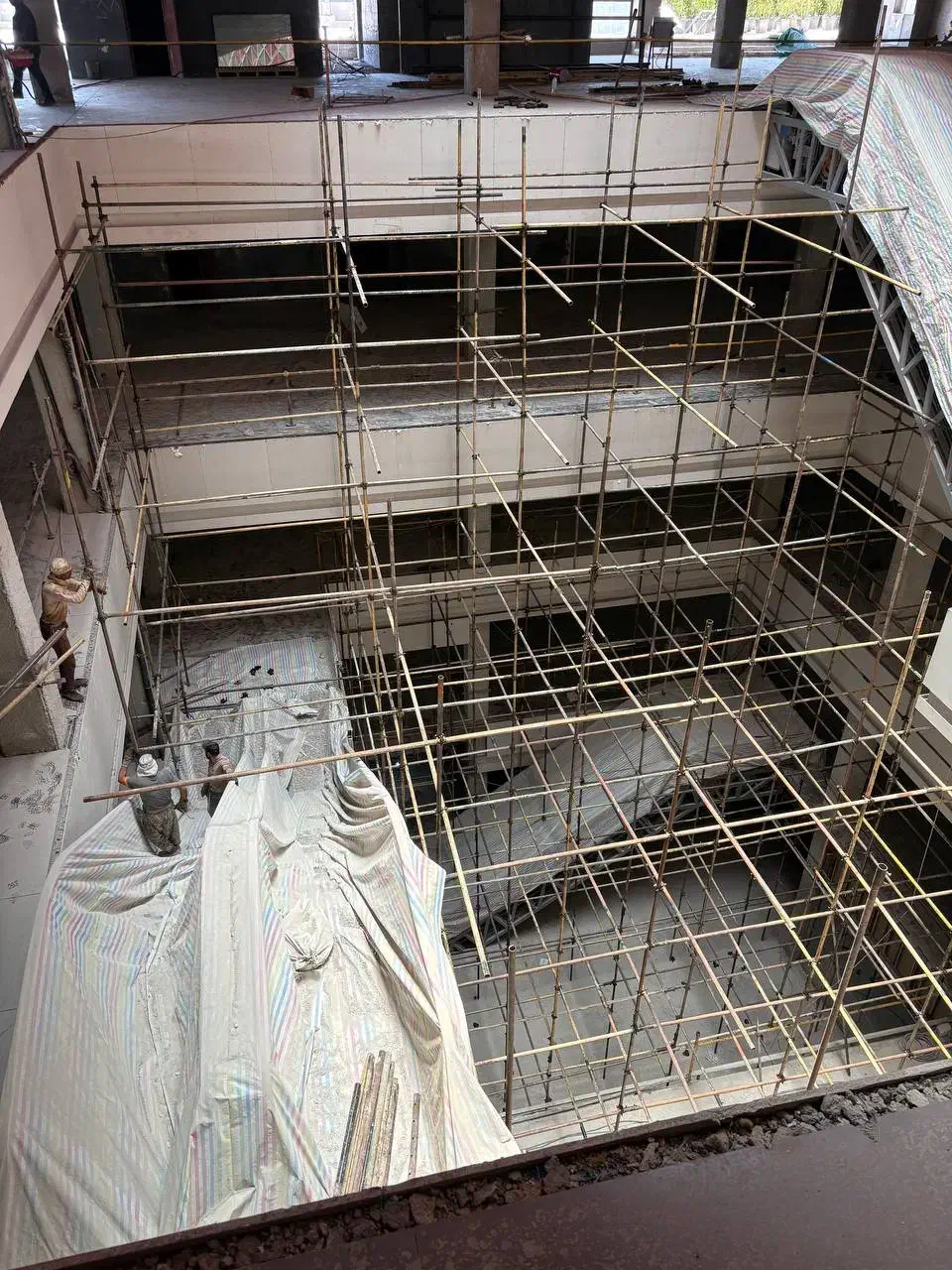 داربست فلزی امید قاسمی(تمام نقاط تهران وحومه)|خدمات پیشه و مهارت|تهران, پاسداران|دیوار