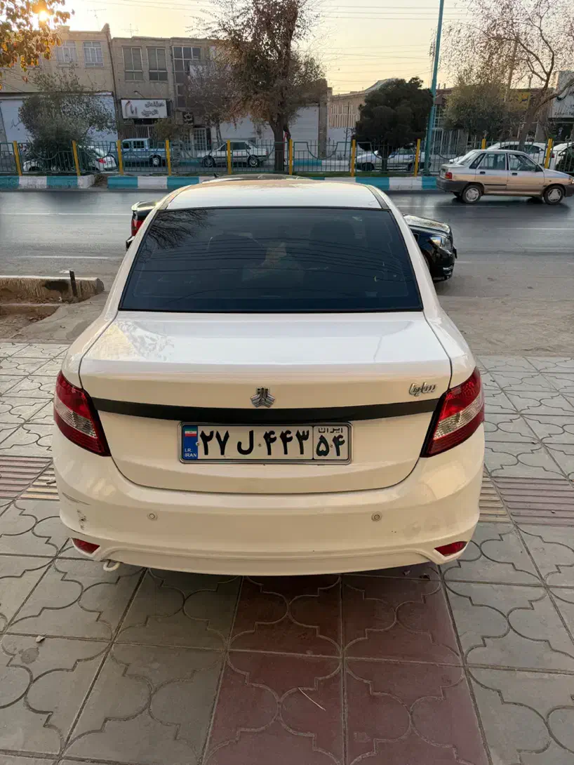 ساینا ۴۰۱ بیرنگ با شرایط ۱۸ ماهه|خودرو سواری و وانت|یزد, |دیوار