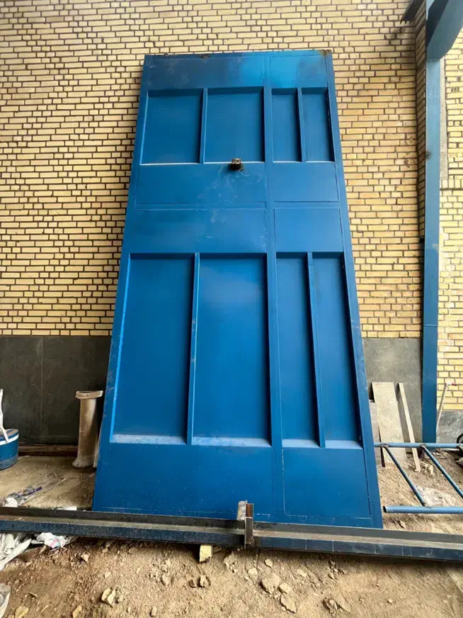 درب سوله باغ فلزی|مصالح و تجهیزات ساختمان|اصفهان, گورت|دیوار