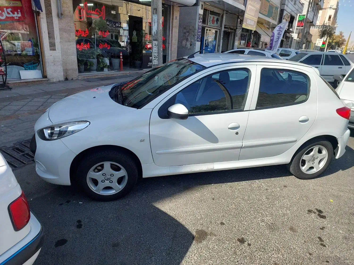 پژو۲۰۷ tu5 مدل۱۴۰۲ سقف فلز|خودرو سواری و وانت|شهریار, شهرک وائین|دیوار