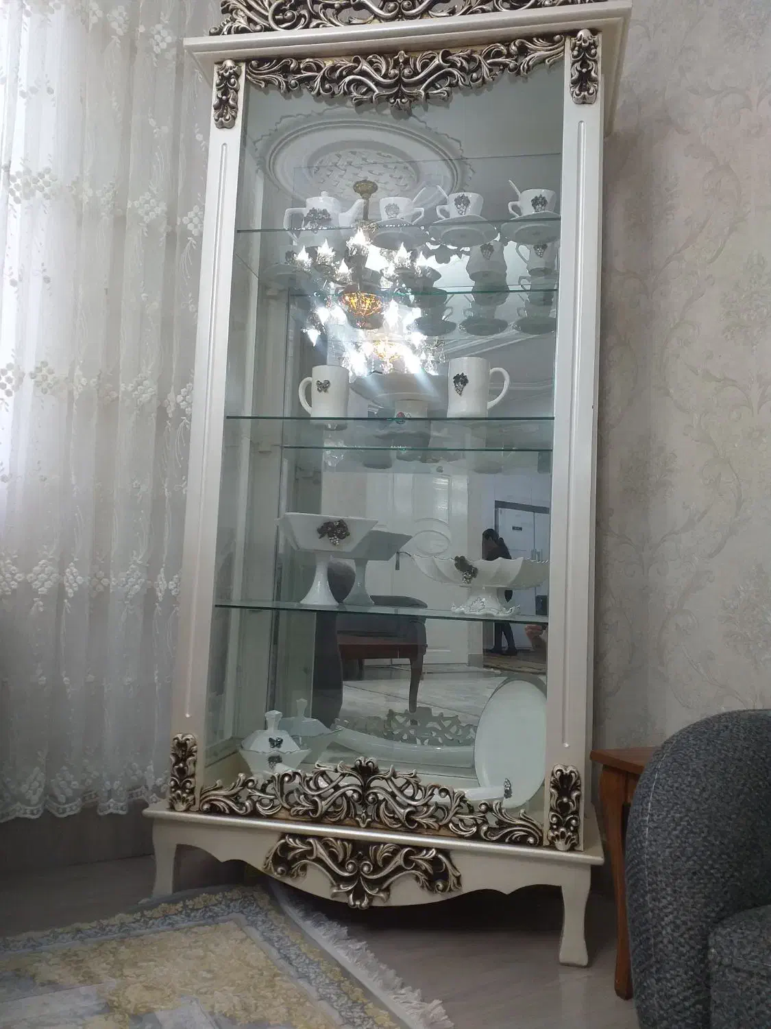 بوفه|بوفه، ویترین، کنسول|شوط, |دیوار