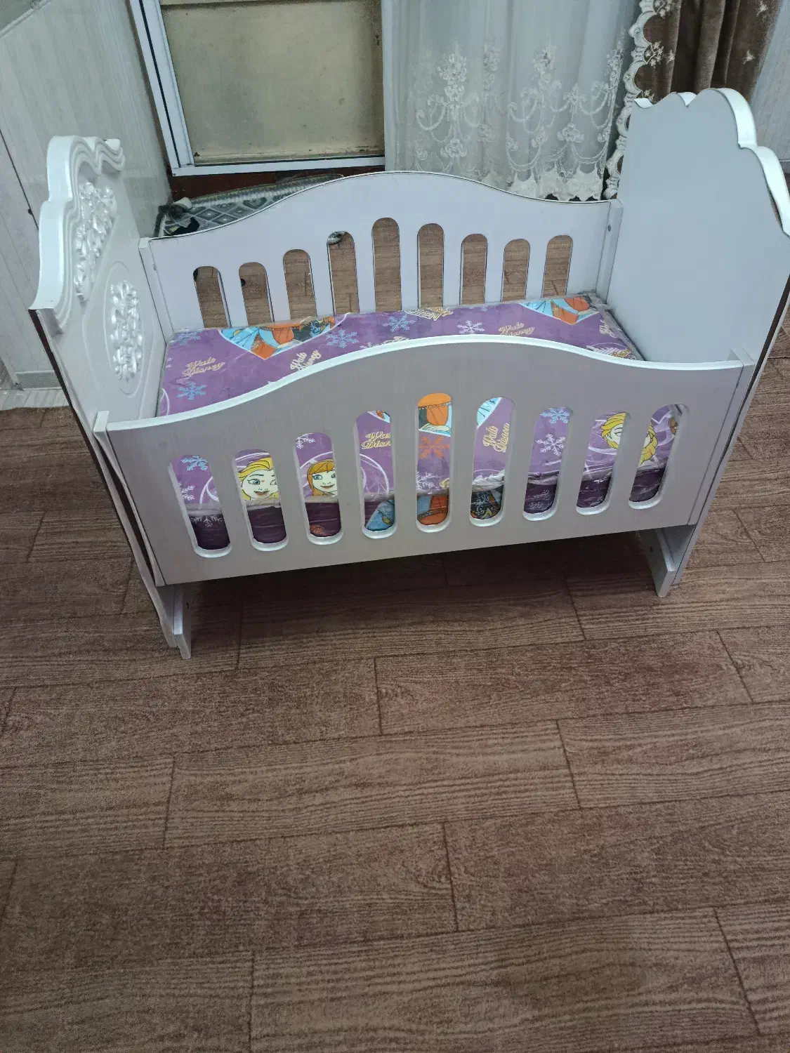 تخت کودک|تخت و صندلی بچه|ورامین, خیر آباد|دیوار