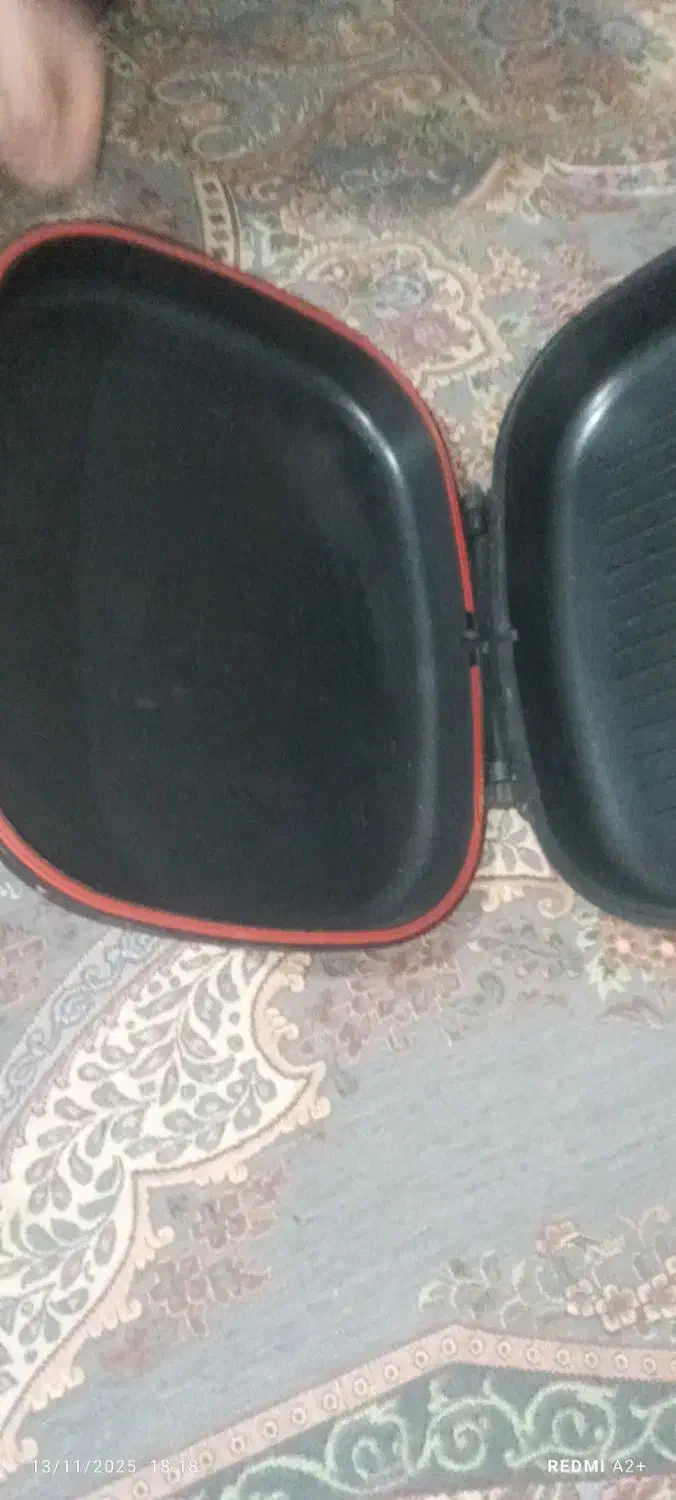 سلام کامل نو هست هنوز استفاده. نشده سالم|ظروف پختوپز|زرند, |دیوار