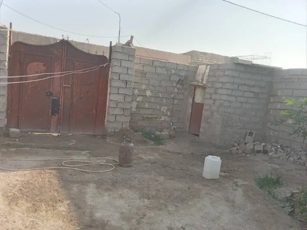 منزل فروشی در عباس رستم|فروش خانه و ویلا|زهک, |دیوار